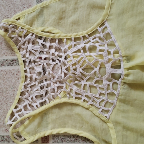 Yellow Racerback Top Size Small - Picture 3 of 5